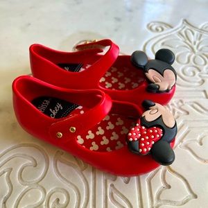 Mini Melissa Mickey Mary Jane’s